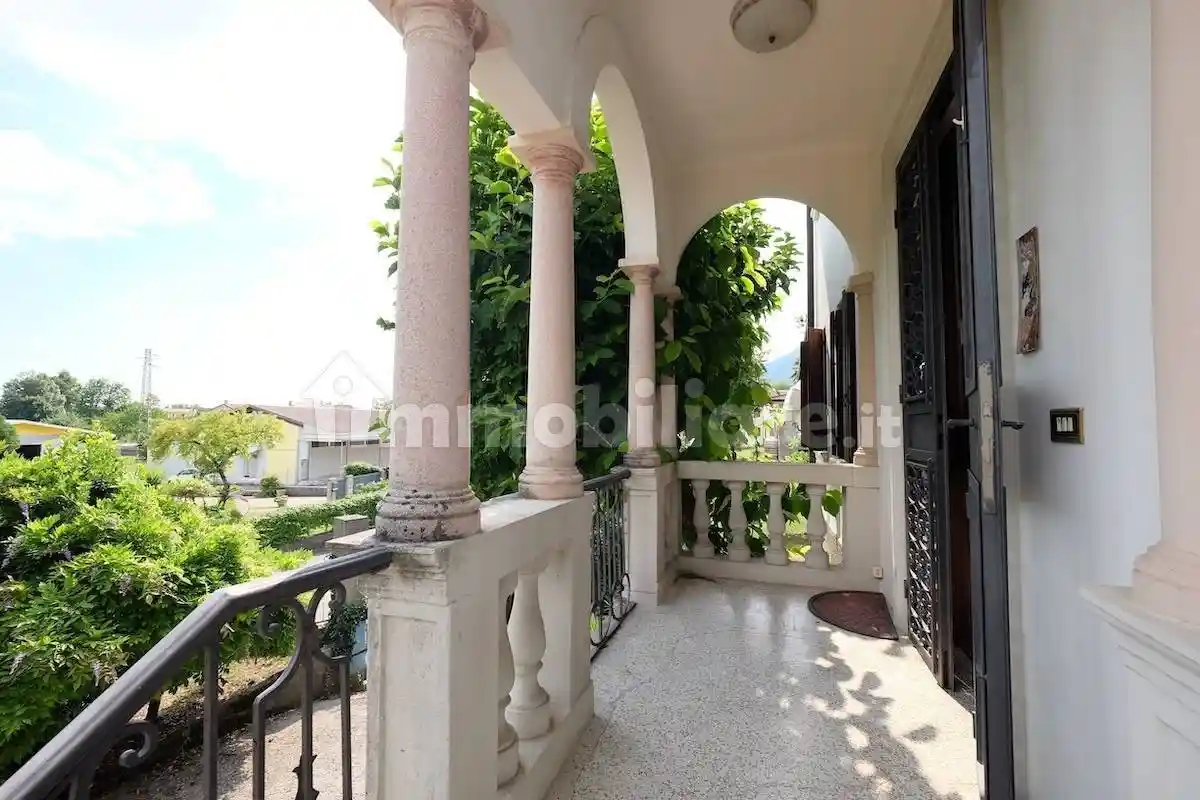 Casa indipendente in vendita a Fanna