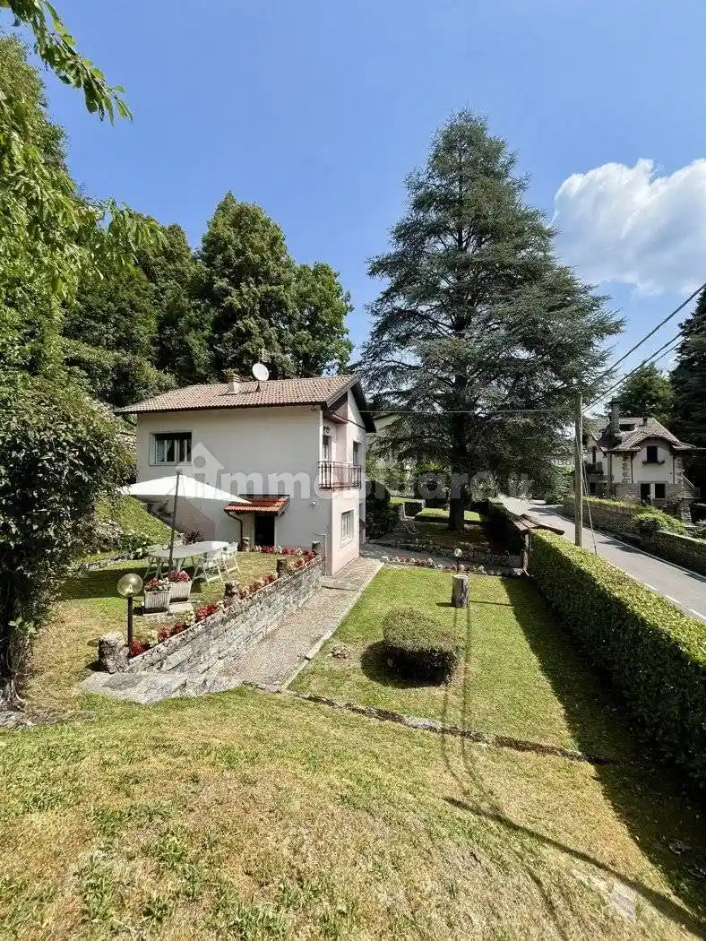 Villa in vendita a Alta Valle Intelvi