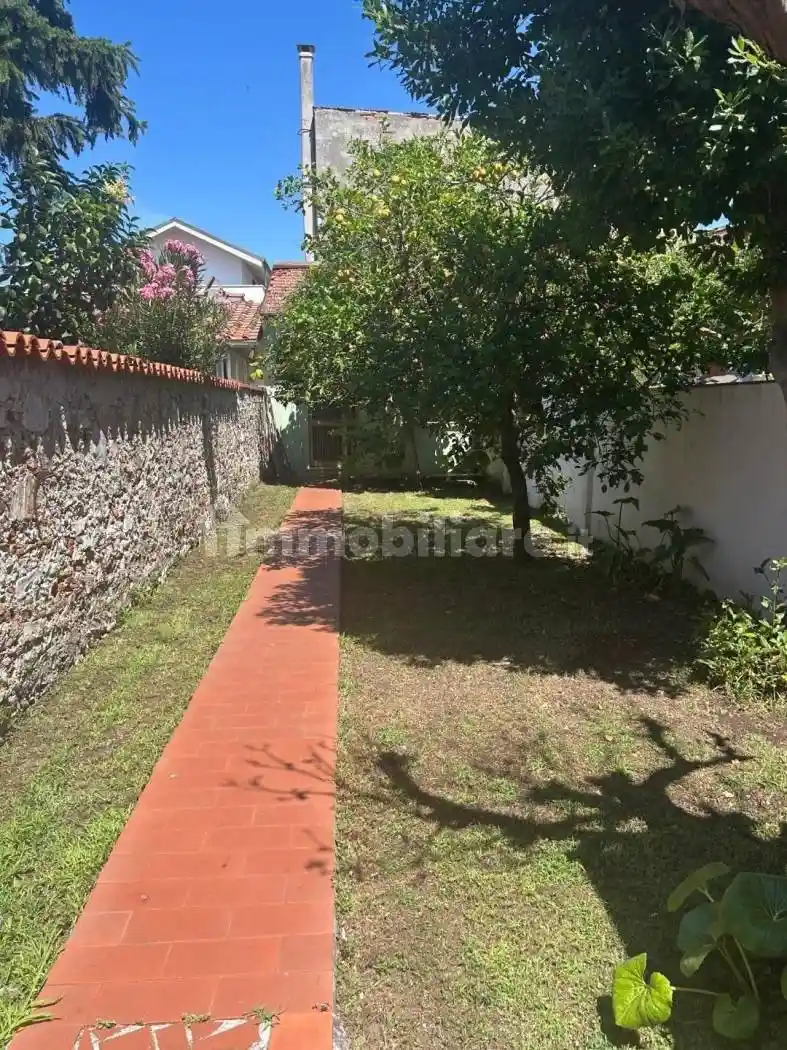 Villetta a schiera in vendita a Viareggio