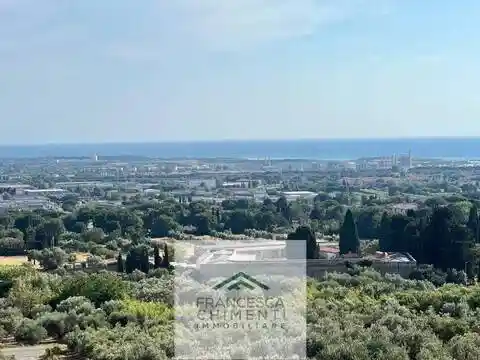 Villa in vendita a Rosignano Marittimo