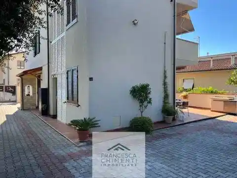 Villa in vendita a Rosignano Marittimo