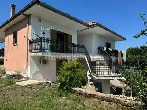Villa in vendita a Carinola