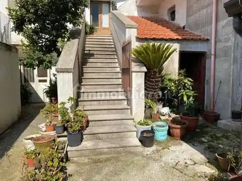 Appartamento in vendita a Carinola