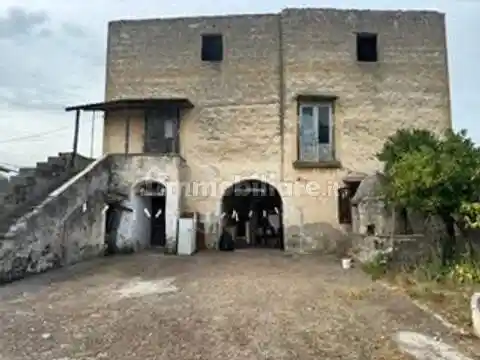 Appartamento in vendita a Carinola