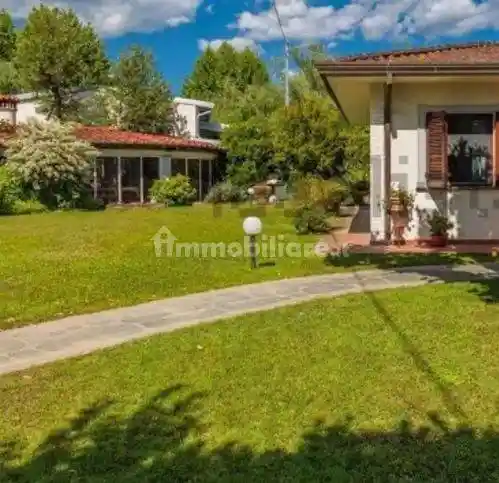 Villa in vendita a Pietrasanta