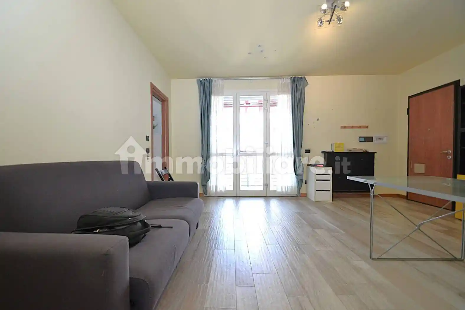 Appartamento in vendita a Pavia