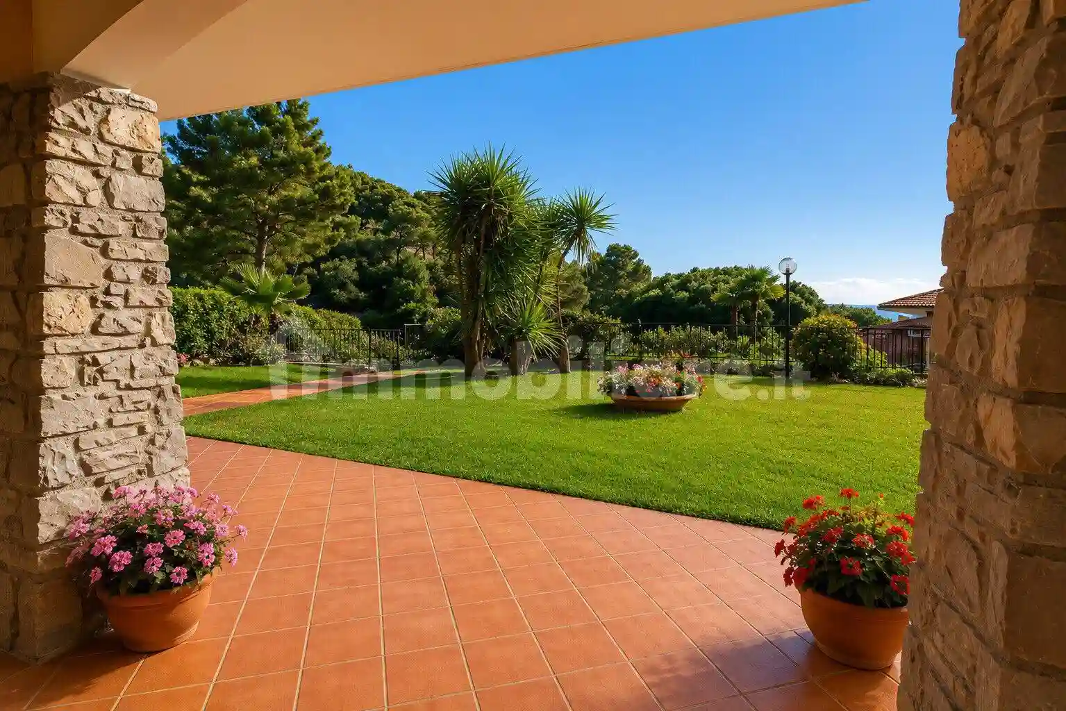 Villa - foto 2