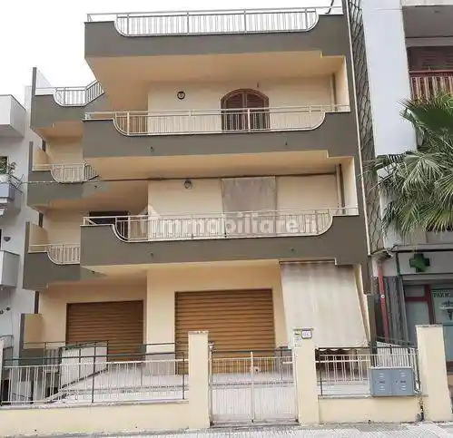 Appartamento in vendita a Sant'Alessio Siculo