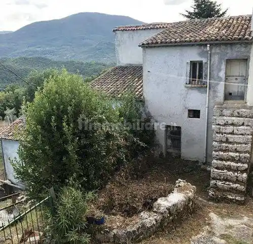 Rustico - Casale in vendita a Rocchetta a Volturno