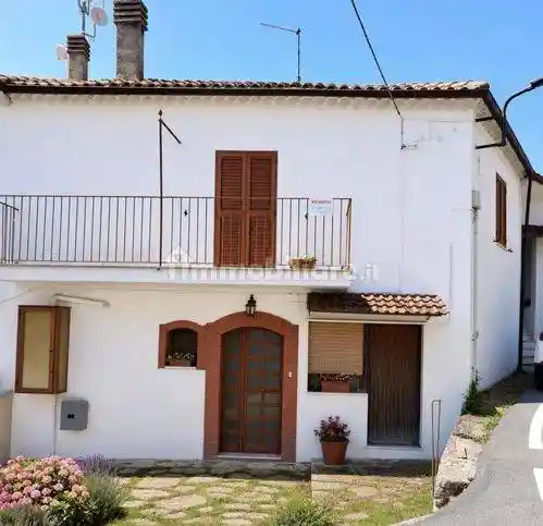 Casa indipendente in vendita a Rocchetta a Volturno