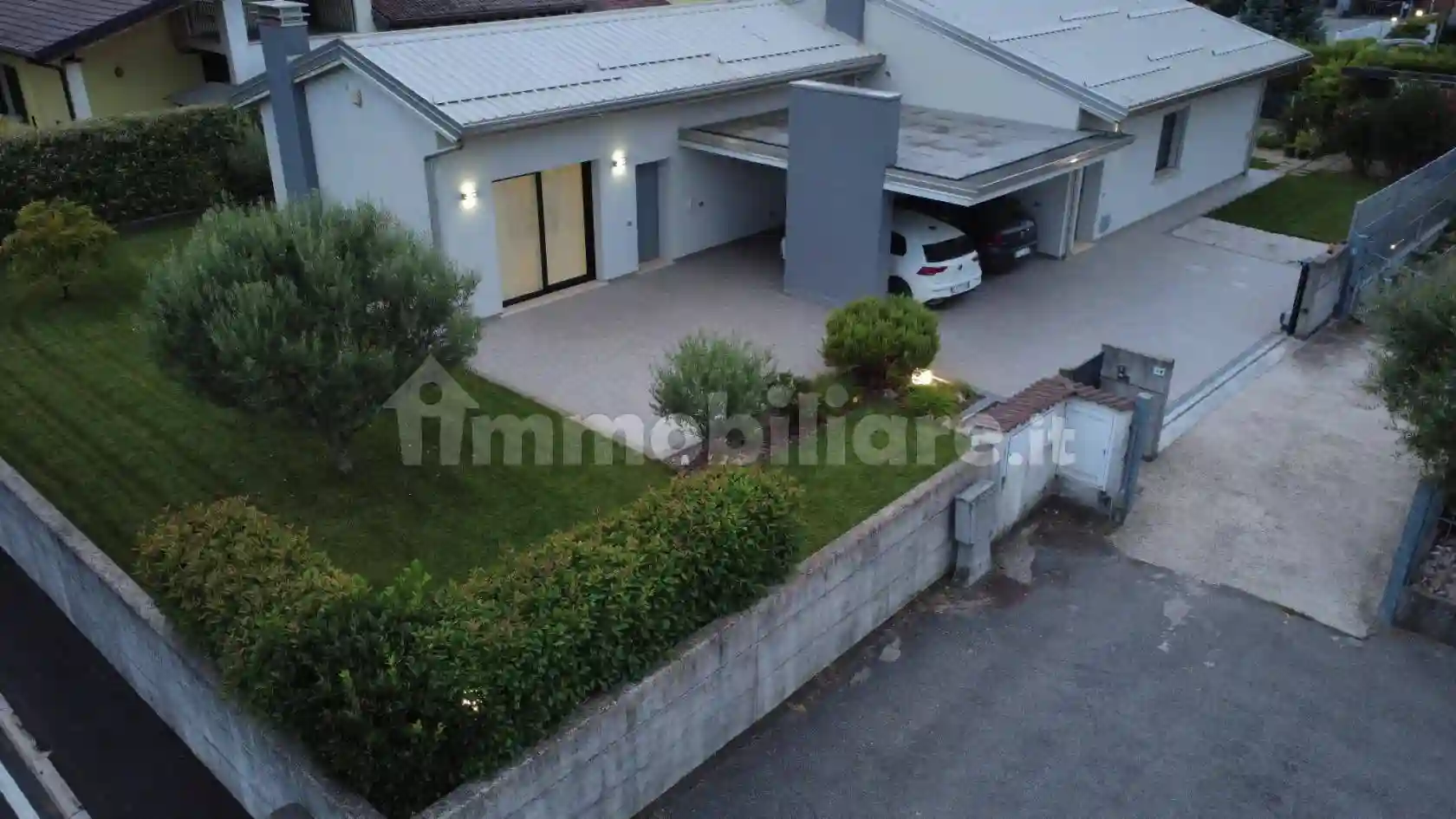 Villa - foto 2