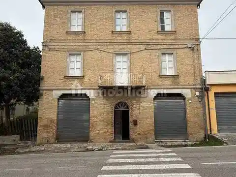 Villa in vendita a Acquaviva Picena