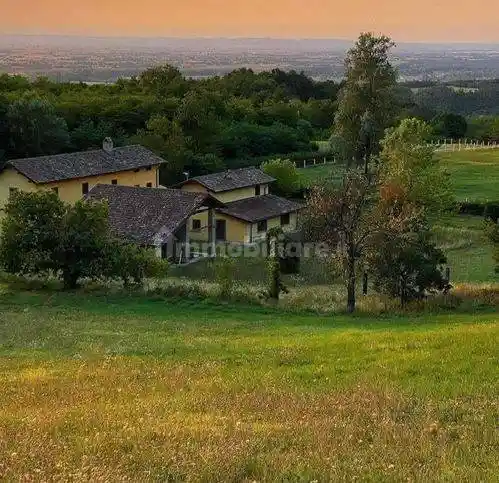 Villa in vendita a Cassano Spinola