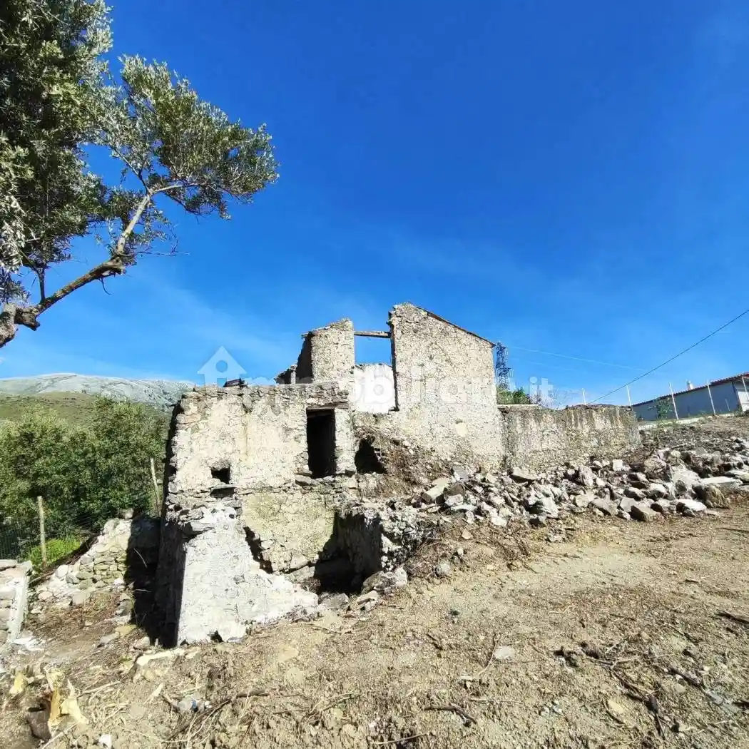 Rustico - Casale in vendita a San Nicola Arcella