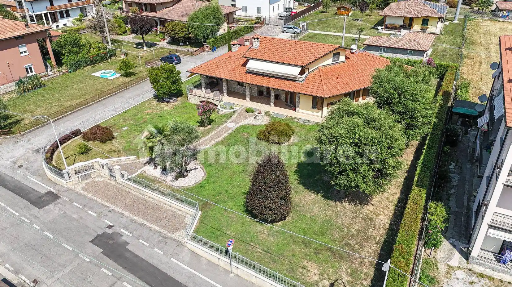 Villa in vendita a Mapello