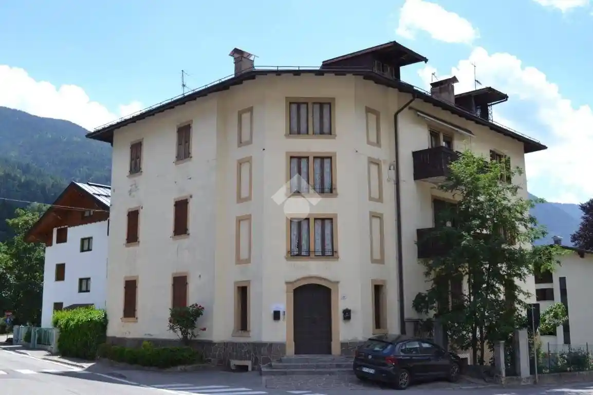 Appartamento in vendita a Pinzolo