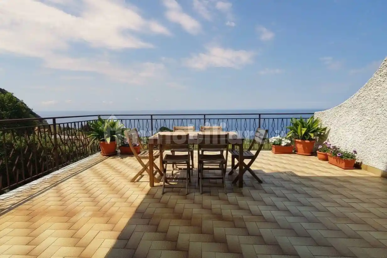 Villa in vendita a Moneglia