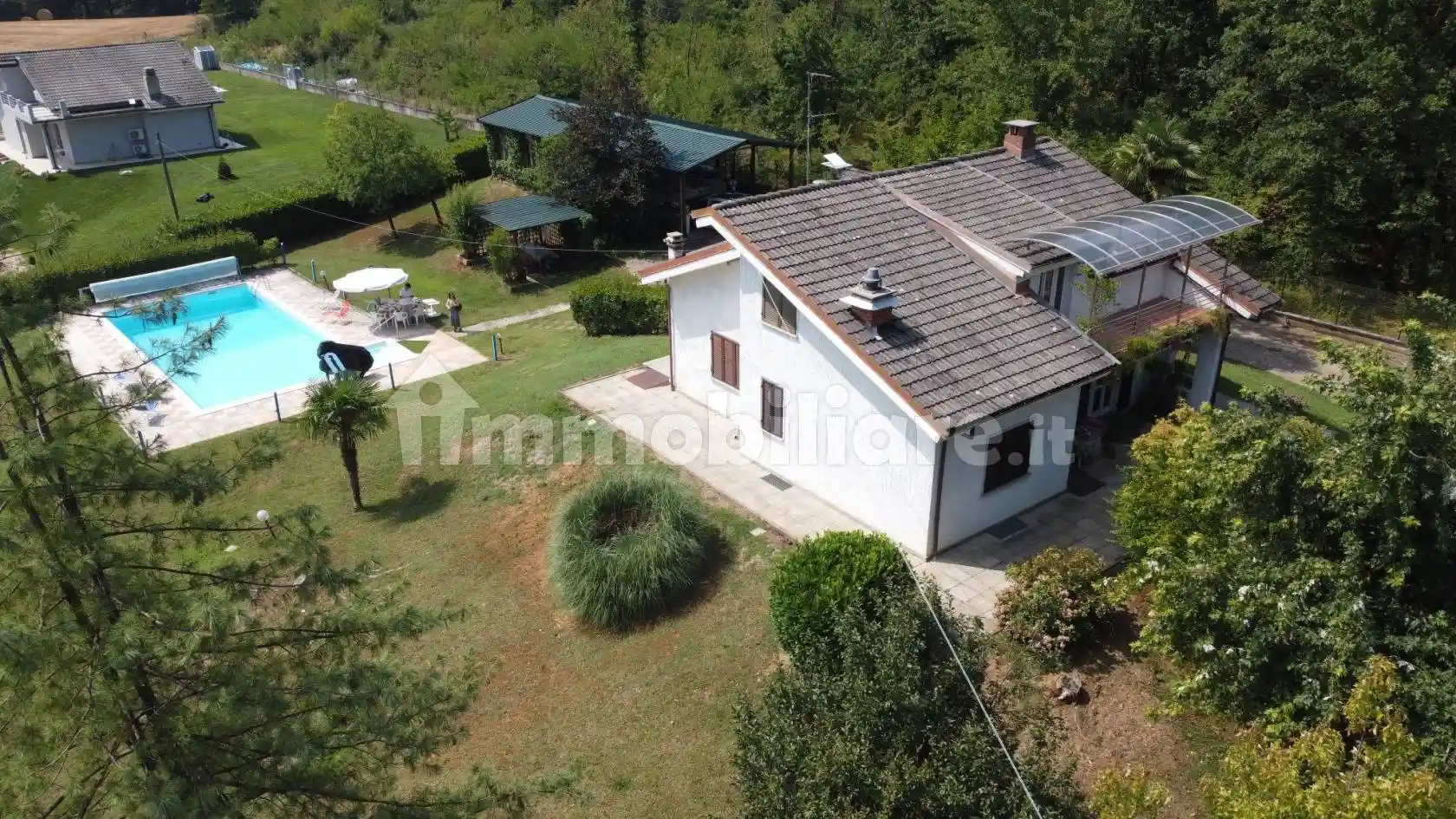 Villa in vendita a Monteu Roero
