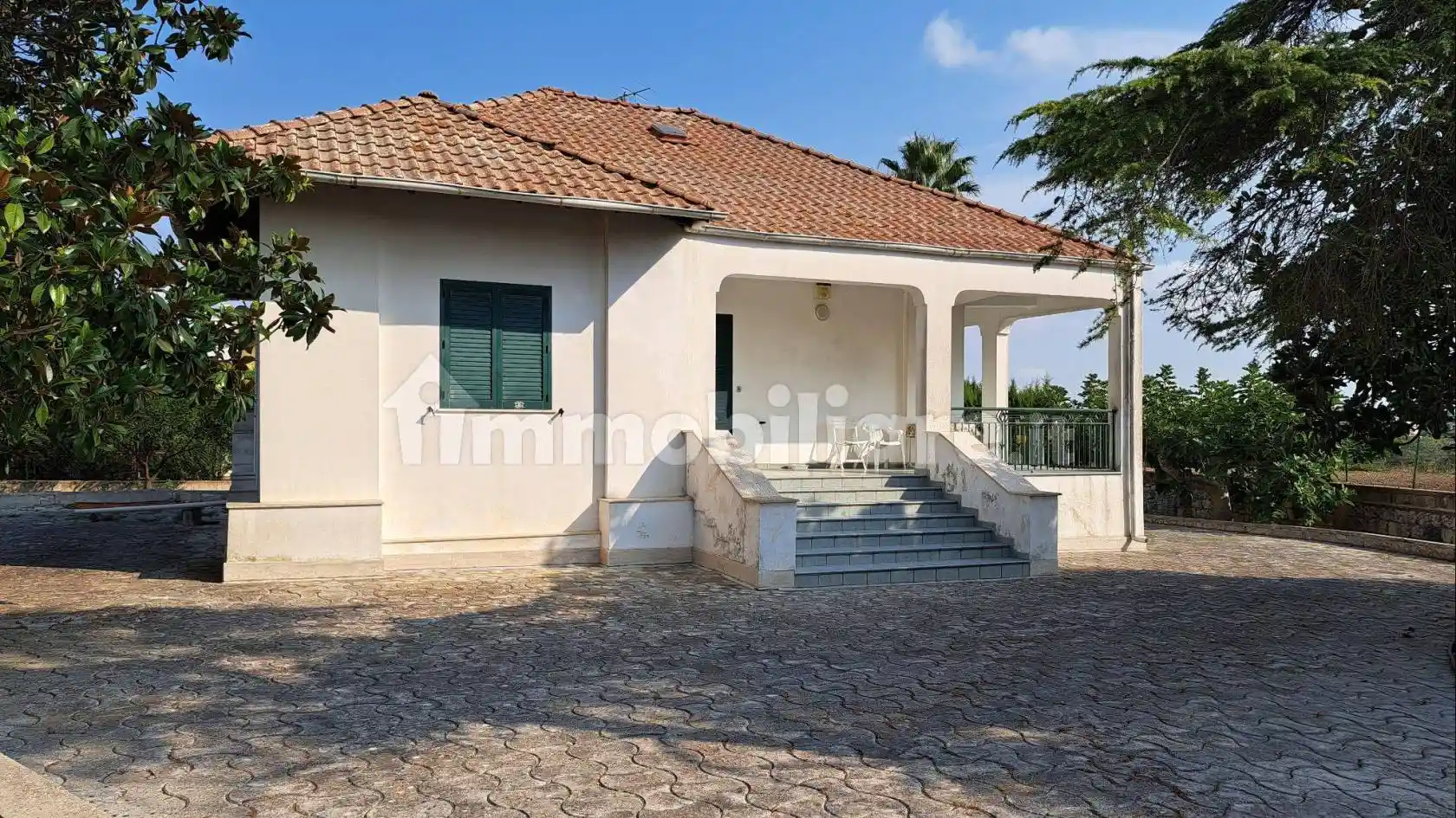 Casa indipendente in vendita a Aradeo
