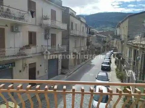 Villa in vendita a Santo Stefano Quisquina
