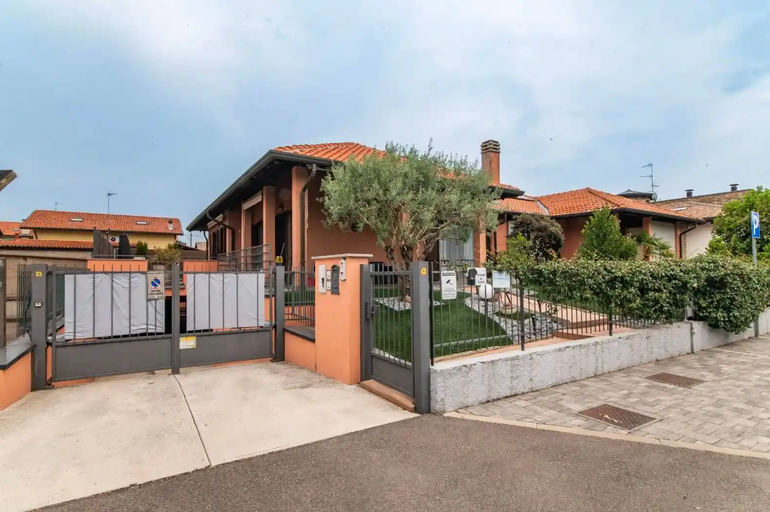 Villa in vendita a Uboldo