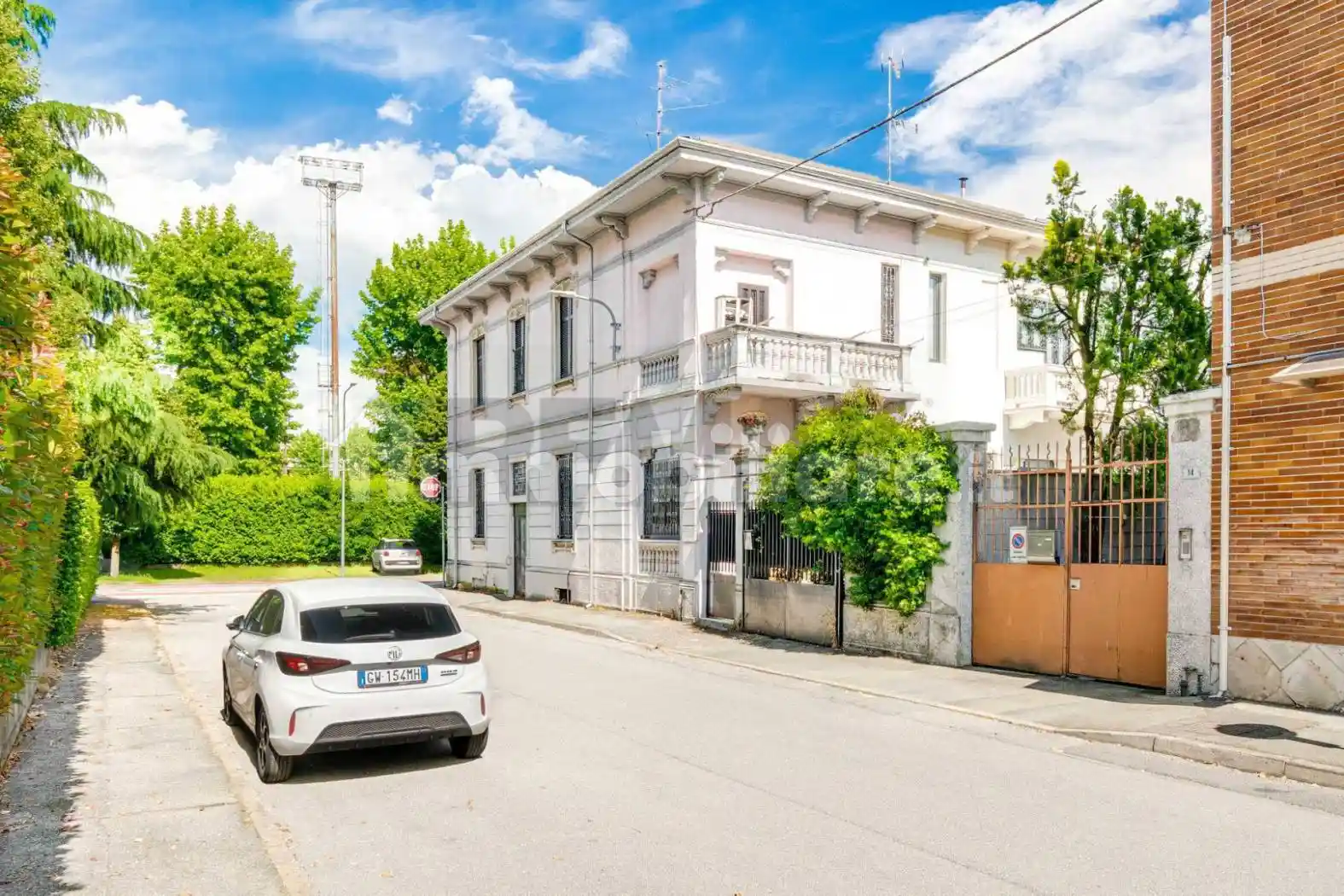 Villa in vendita a Busto Arsizio