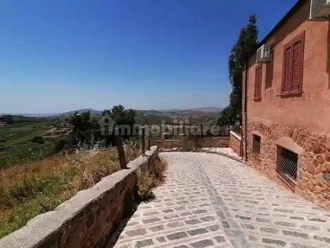 Villa in vendita a Cianciana