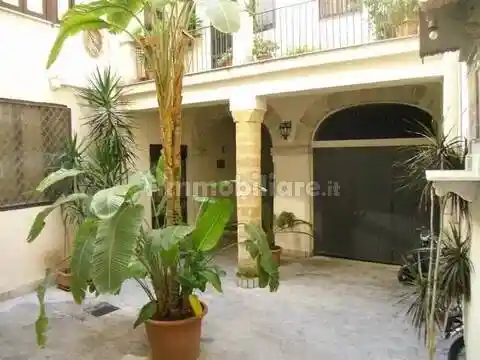 Appartamento in vendita a Palermo