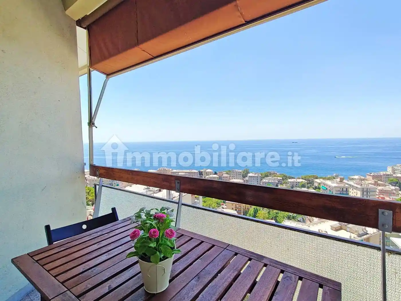 Appartamento in vendita a Genova