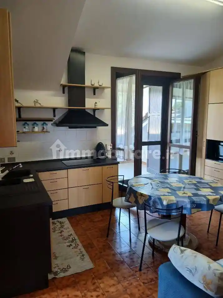 Villa in affitto a Trezzano sul Naviglio