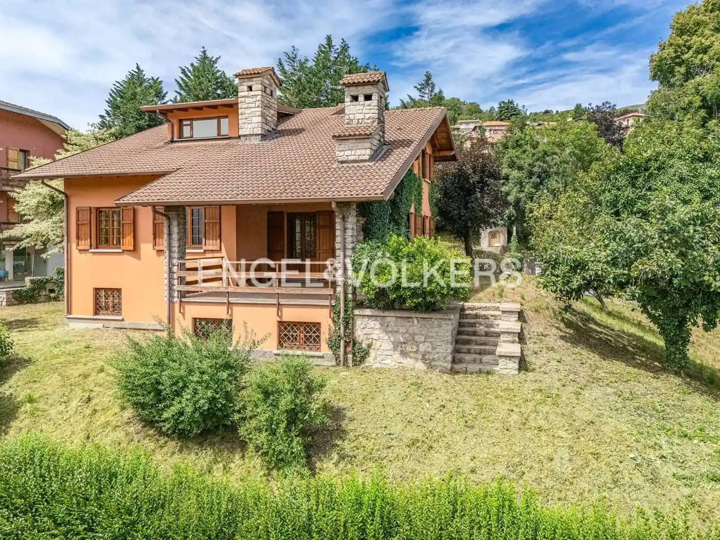 Villa in vendita a Rezzago