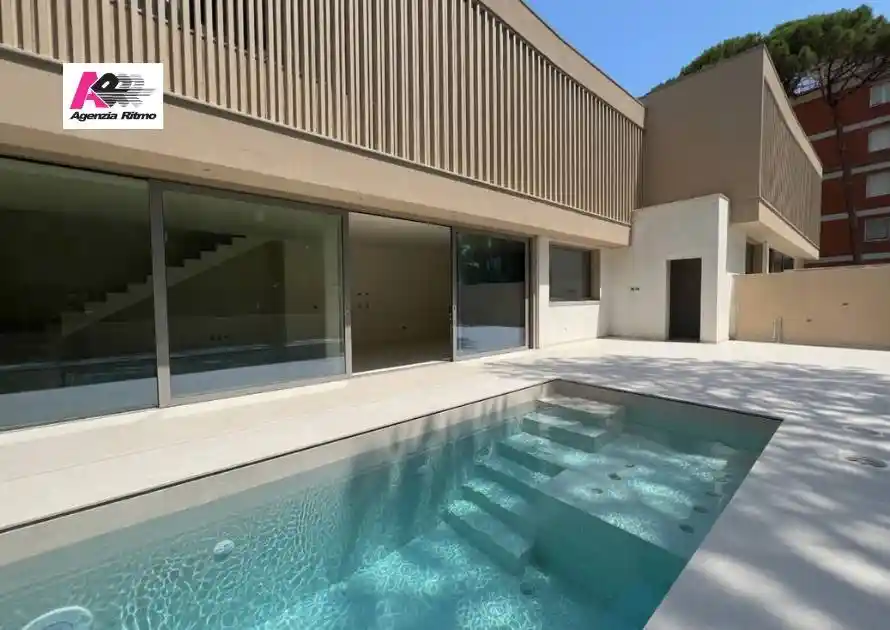 Villa in vendita a Cervia