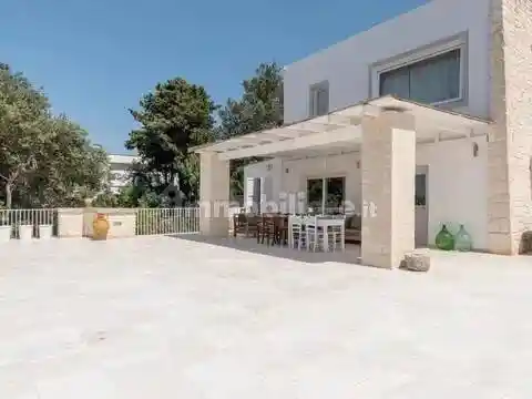 Villa in vendita a Ostuni