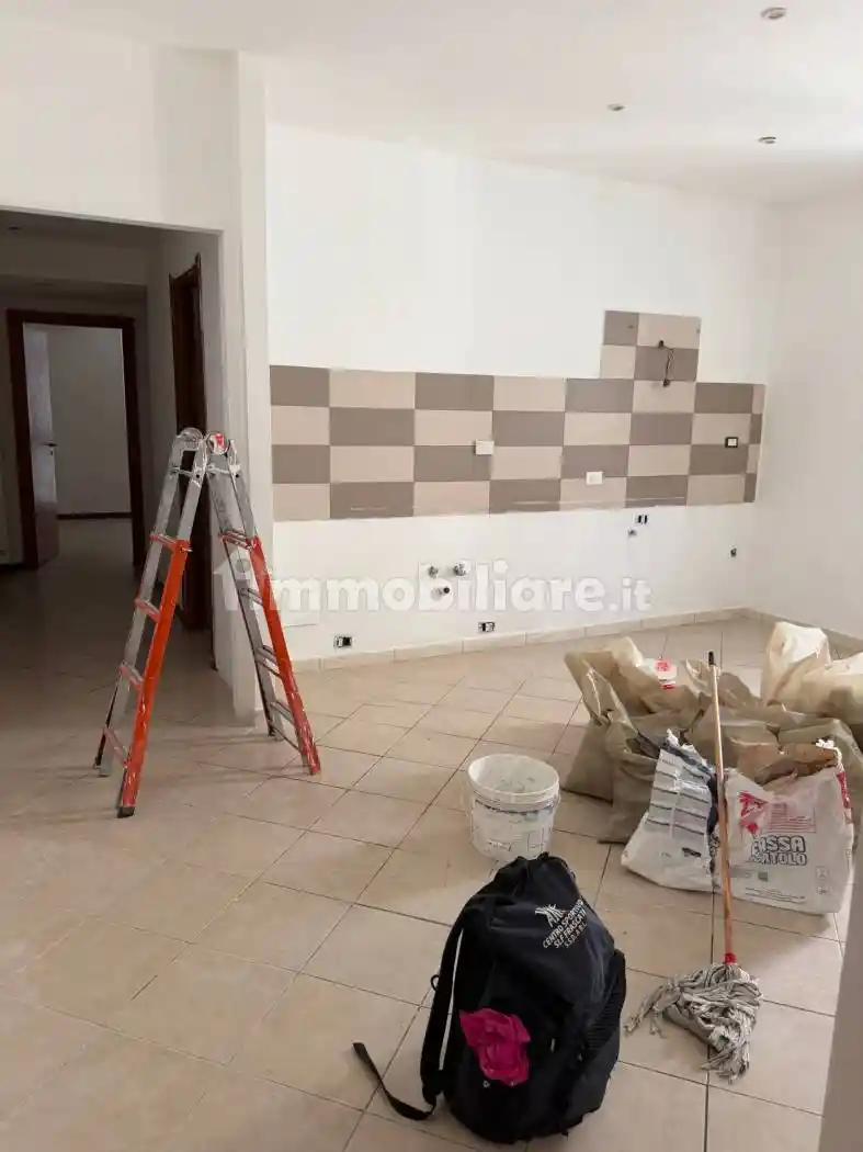 Appartamento in vendita a Guidonia Montecelio