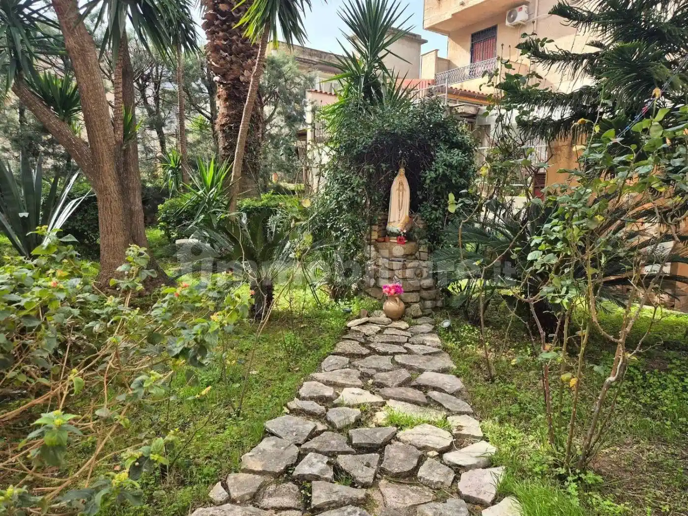 Appartamento in vendita a Carini