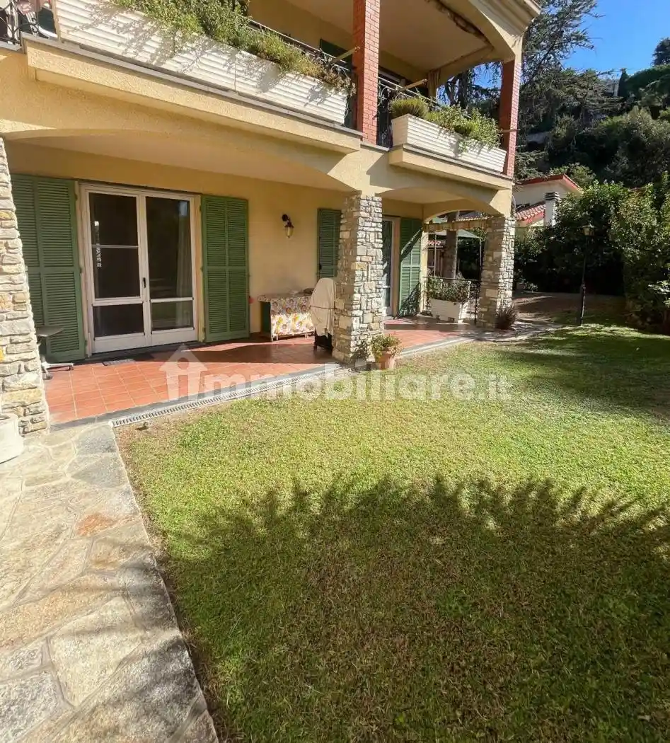 Appartamento in vendita a Bordighera