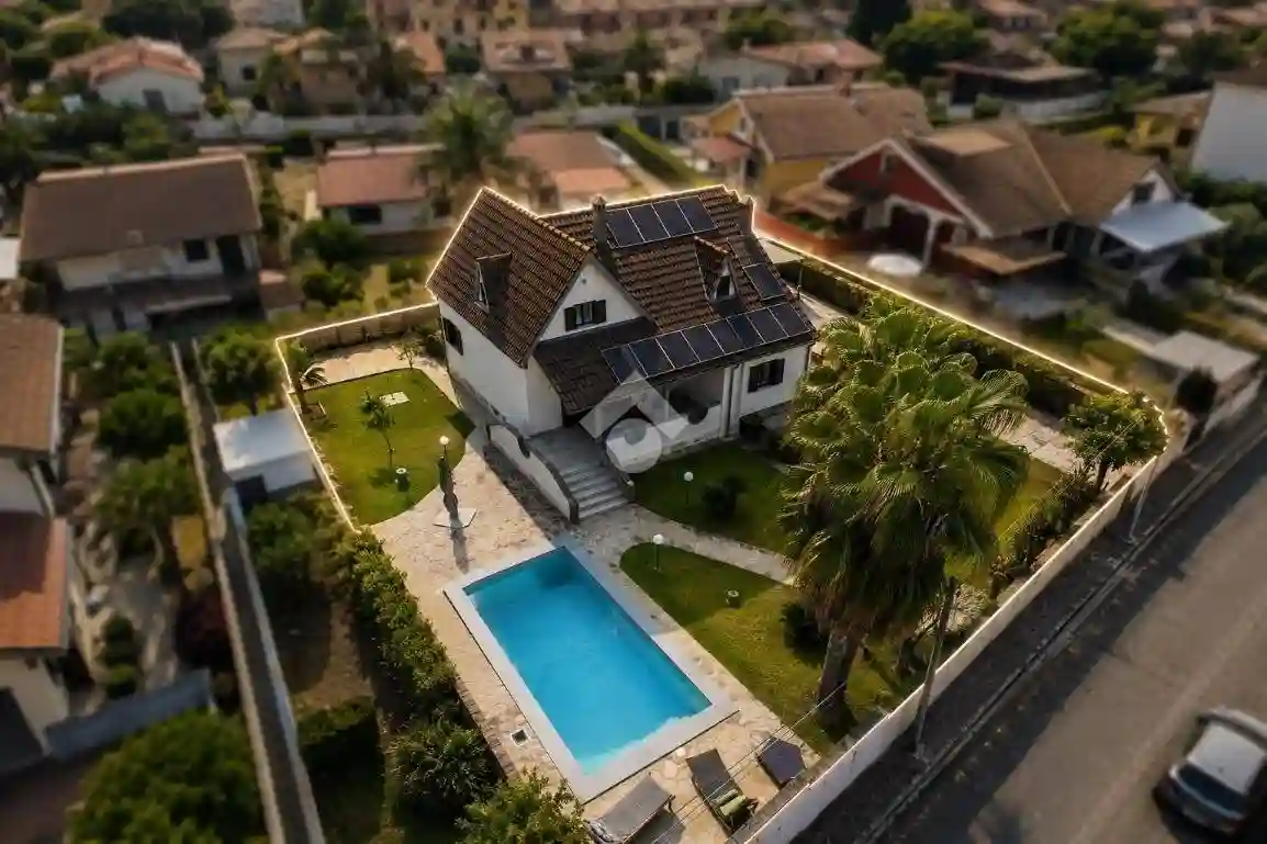 Villa - foto 2