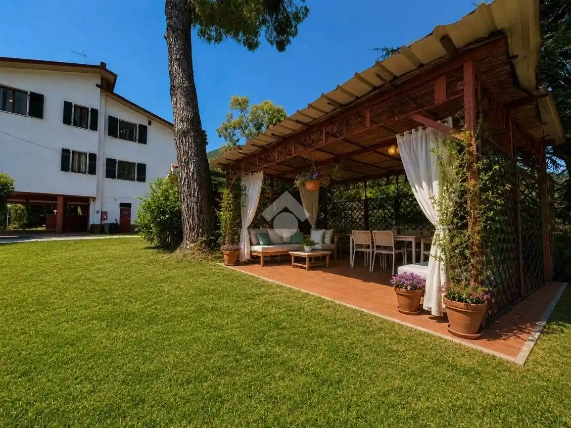 Villa in vendita a Lerici