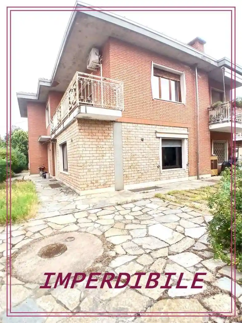 Casa indipendente in vendita a Valenza