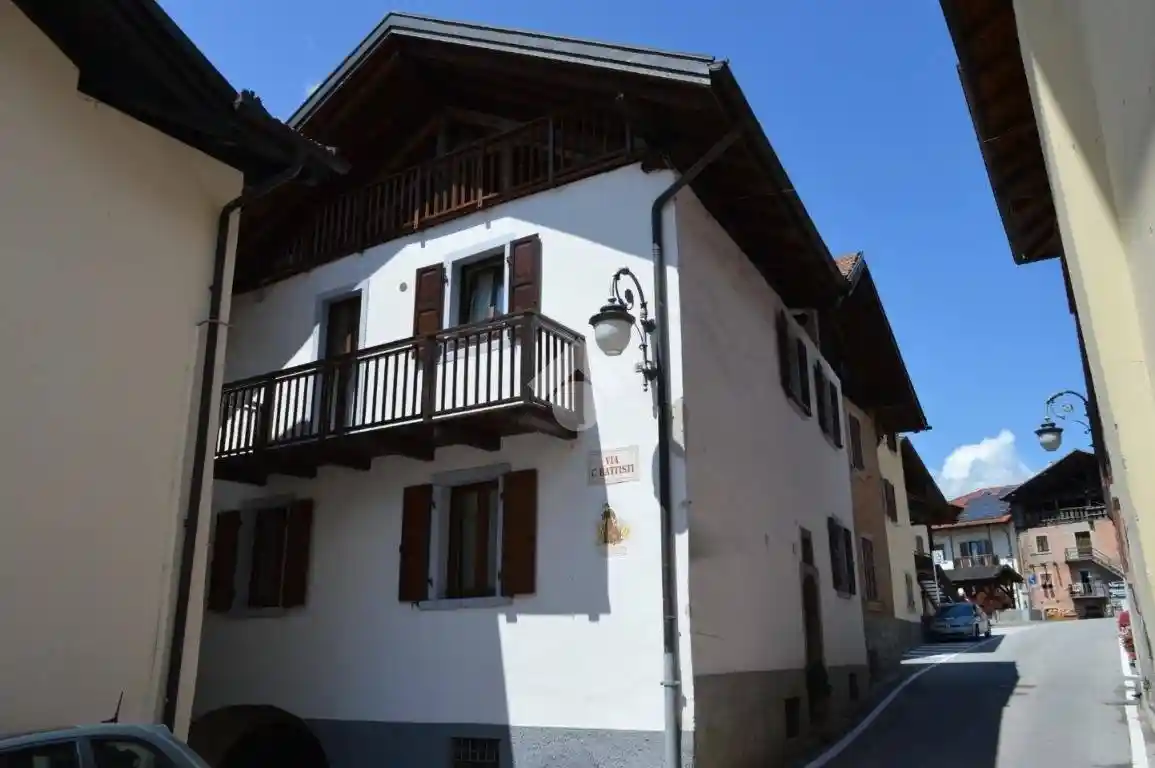 Appartamento in vendita a Bocenago