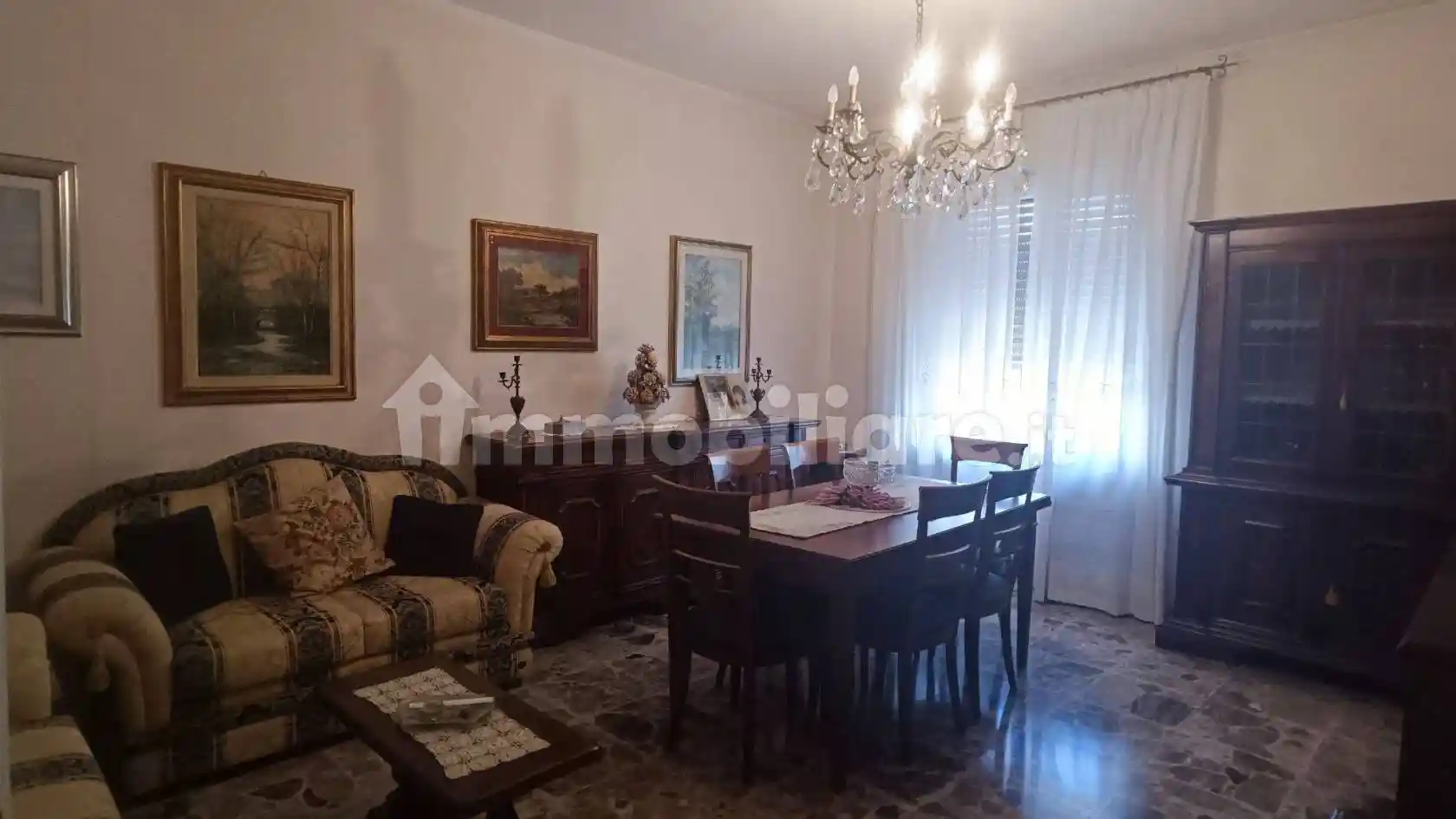 Appartamento in vendita a Vercelli