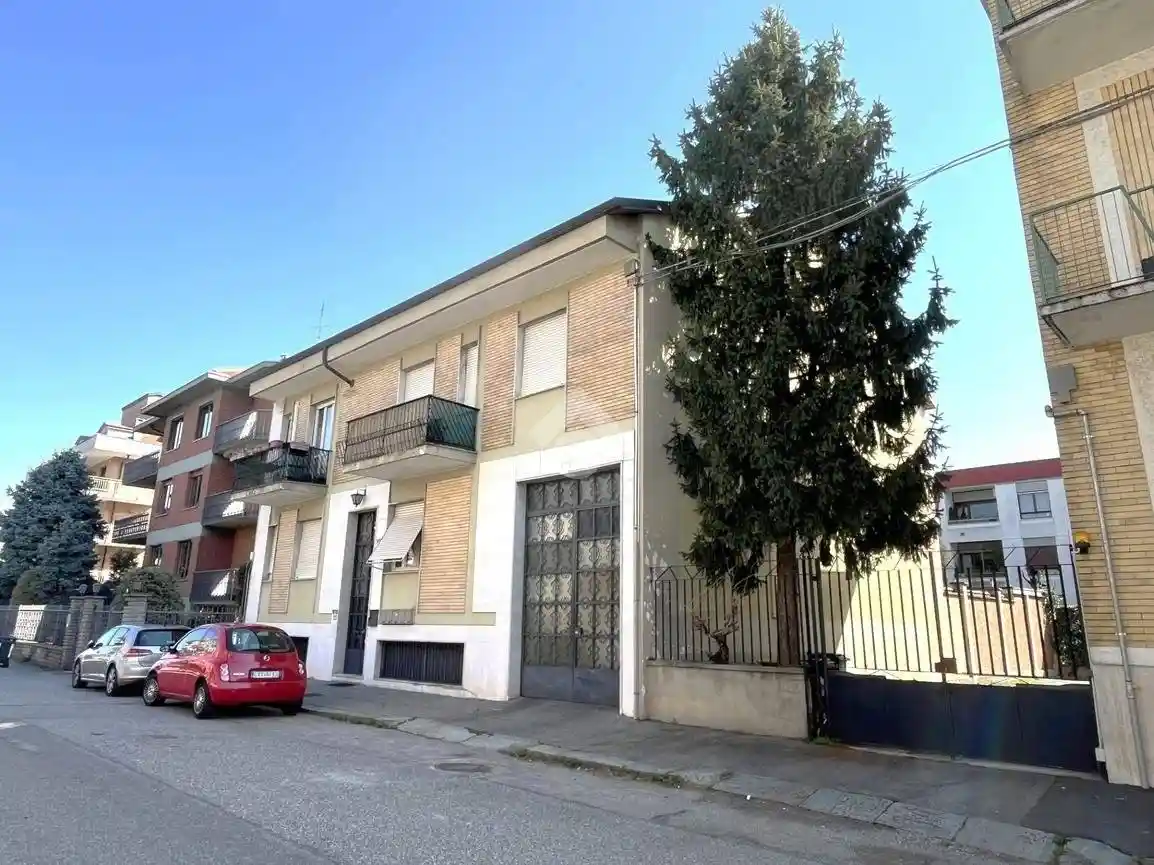Appartamento in vendita a Torino