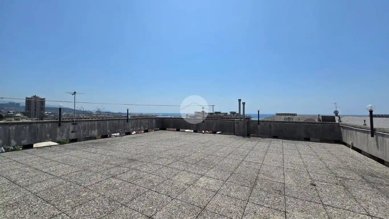 Appartamento in vendita a Genova