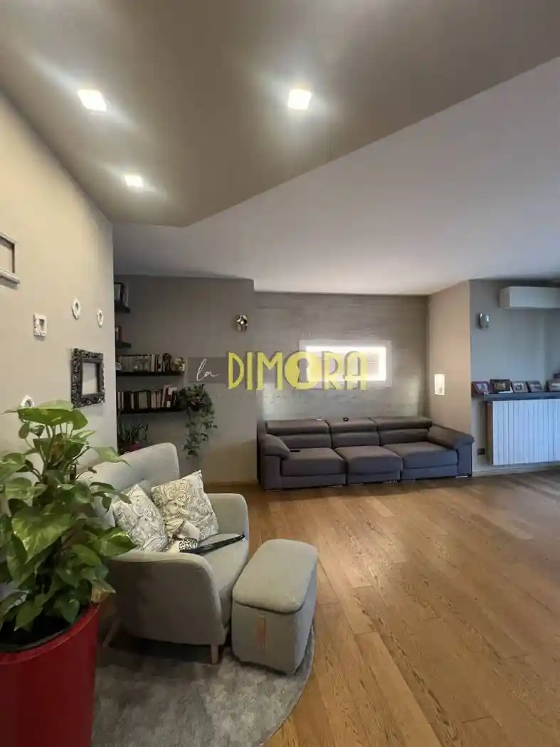 Appartamento in vendita a Novate Milanese