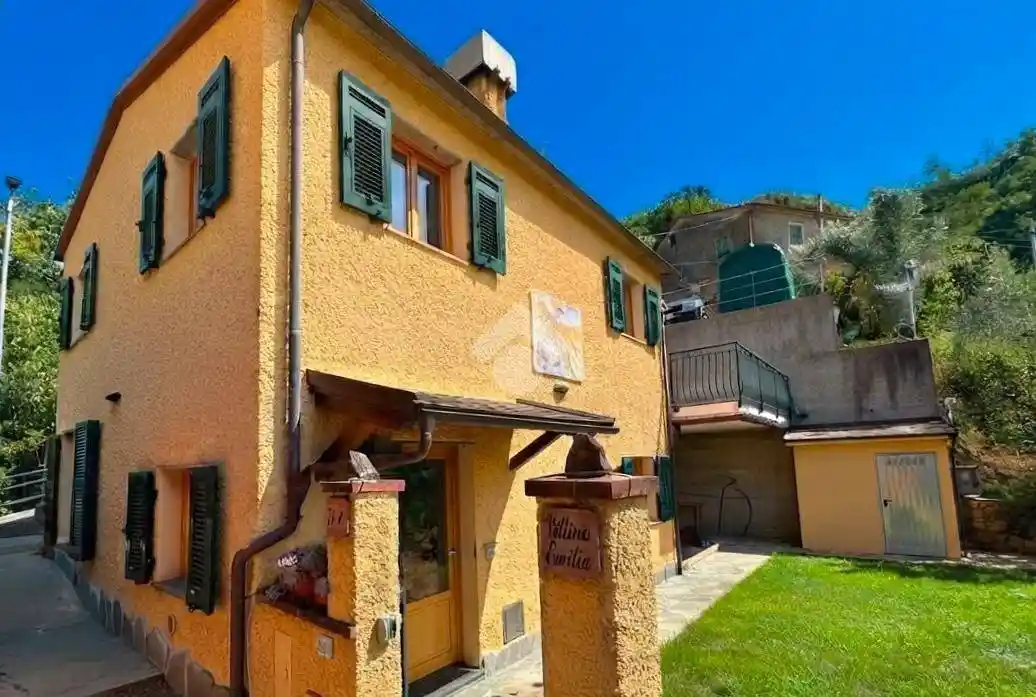 Villa in vendita a Orero