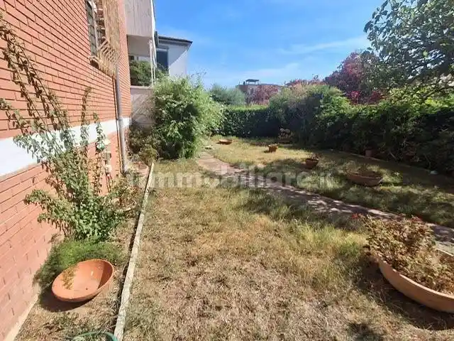 Appartamento in vendita a Livorno