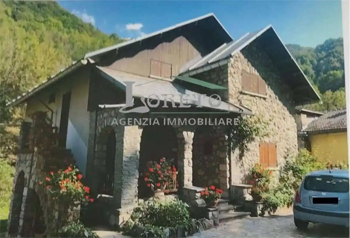 Villa in vendita a Limone Piemonte