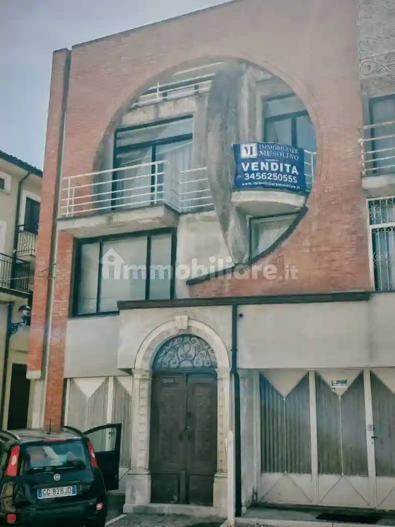 Palazzo - Edificio - foto 2