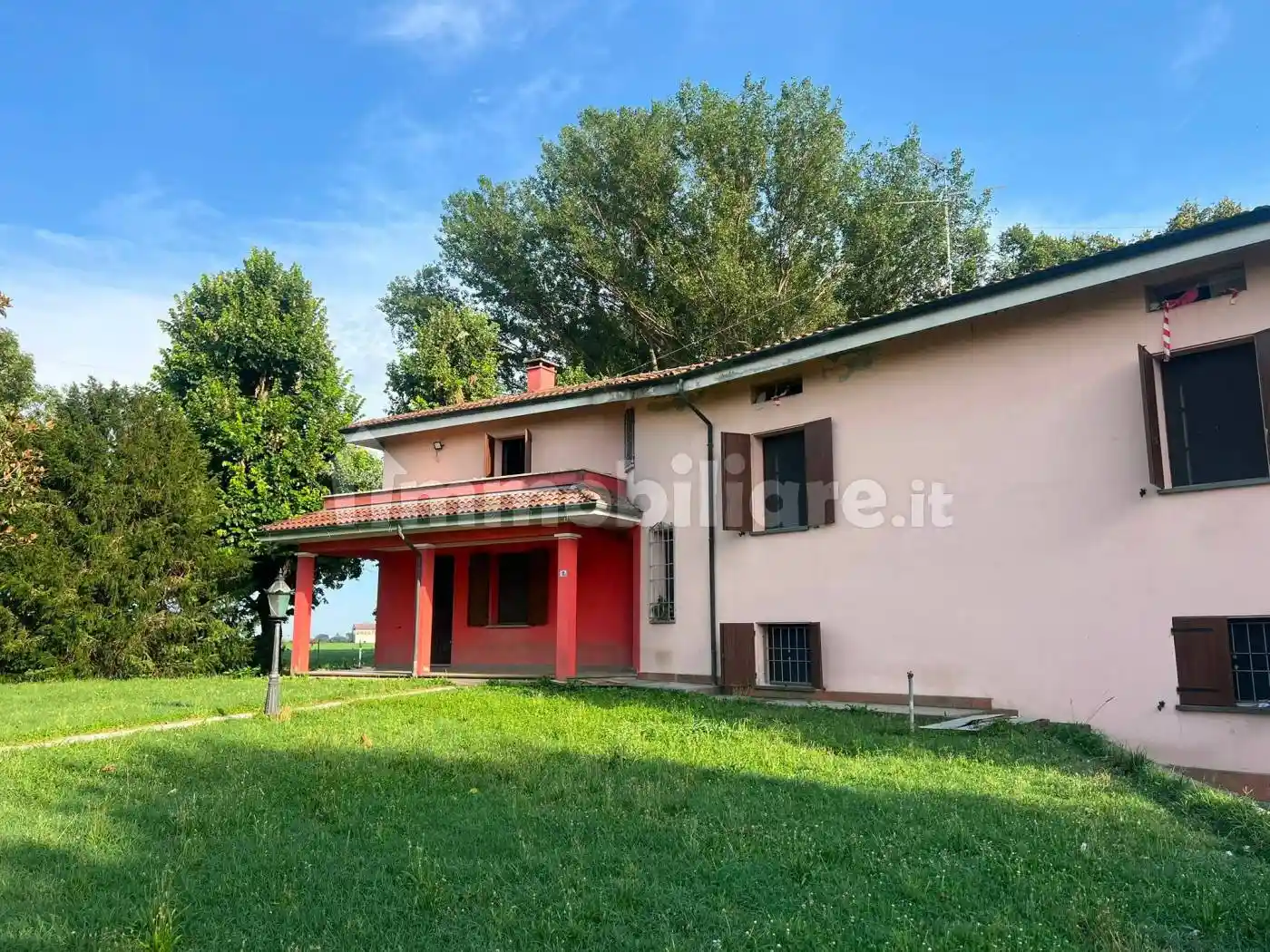 Villa in vendita a Pegognaga