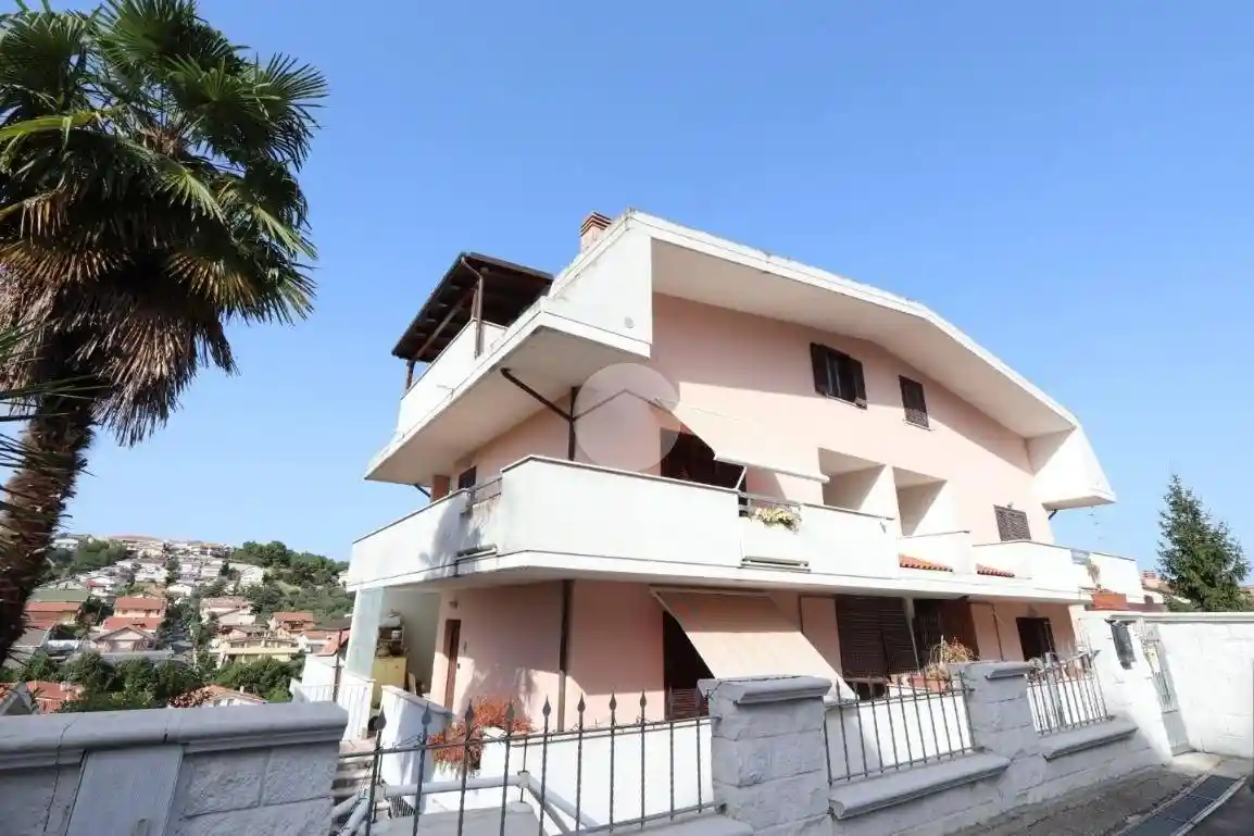 Villa in vendita a Pescara